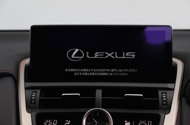 レクサスNXNX300 Fスポーツ