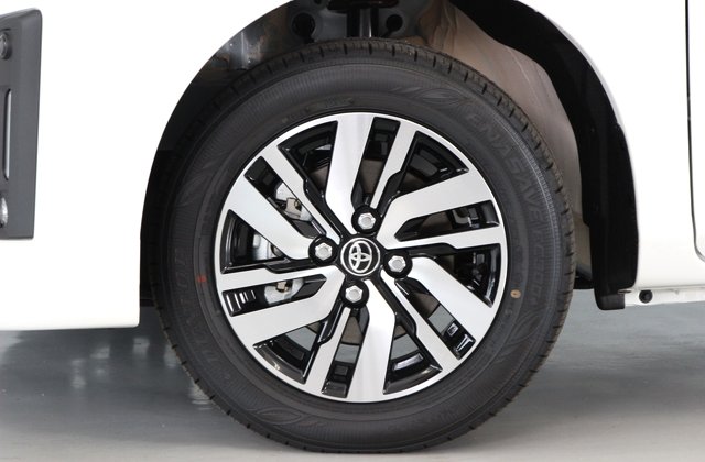 トヨタルーミーカスタムG 決算SALE車