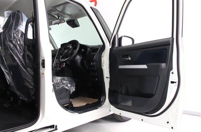 トヨタルーミーカスタムG 決算SALE車
