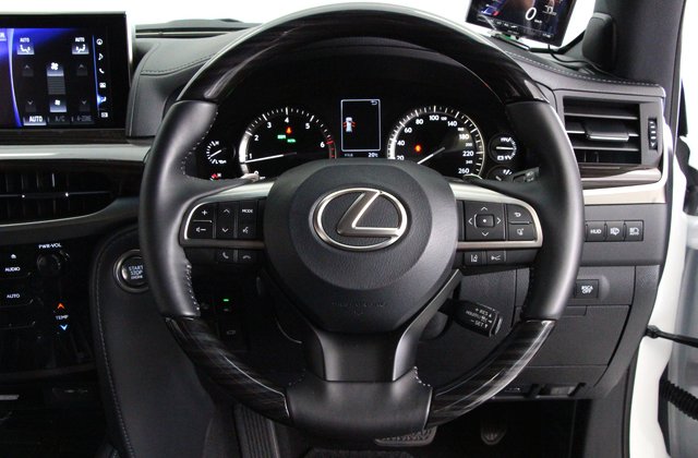 レクサスLXLX570 ブラックシークエンス