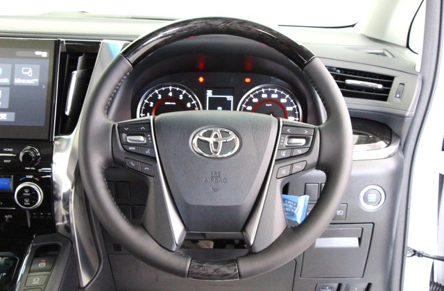 トヨタアルファードS Cパッケージ 決算SALE車