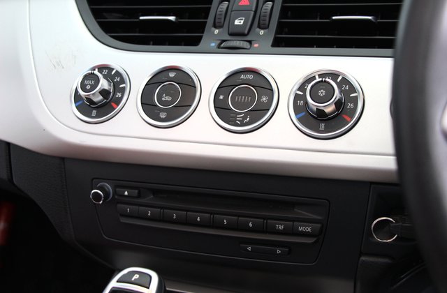 BMWZ4S Drive 20i