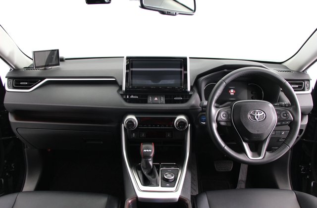 トヨタRAV4ハイブリッドG