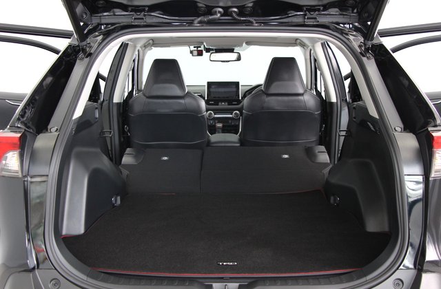 トヨタRAV4ハイブリッドG