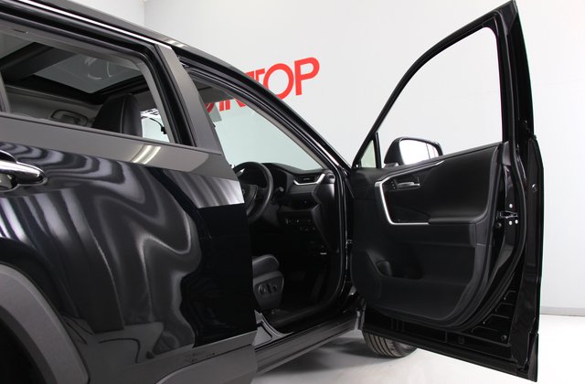 トヨタRAV4ハイブリッドG