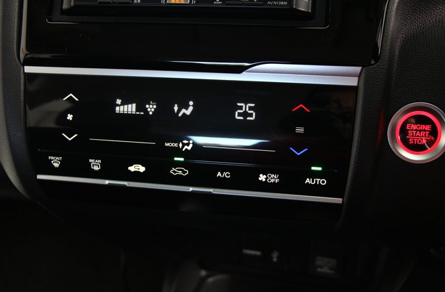 ホンダフィット13G F コンフォートエディション