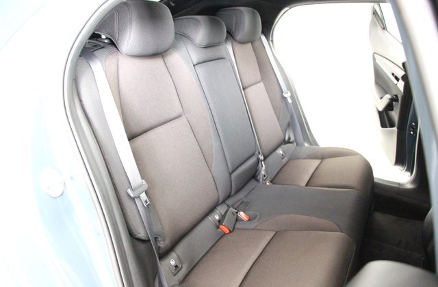 マツダMAZDA3ファストバック15S ツーリング