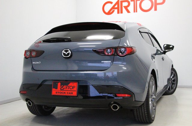 マツダMAZDA3ファストバック20S バーガンディセレクション