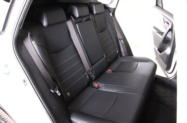 トヨタRAV4ハイブリッドG