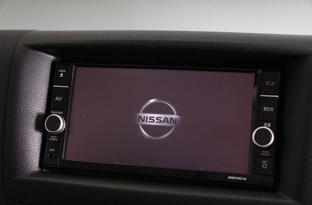 ニッサンNV350キャラバンプレミアムGX アーバンクロム