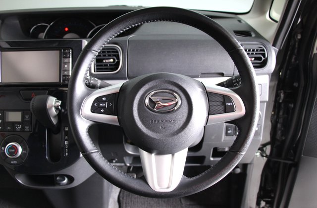 ダイハツタントカスタムRS トップエディションSA III