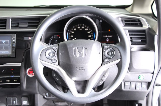 ホンダフィット1.3G F