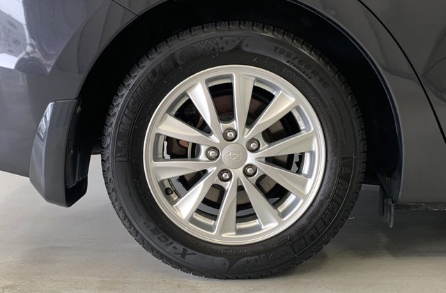 スバルインプレッサスポーツ1.6i-L