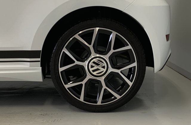 フォルクスワーゲンアップ！GTI