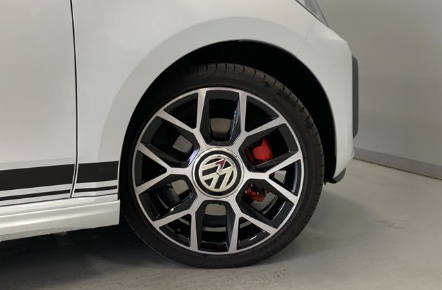 フォルクスワーゲンアップ！GTI