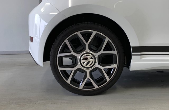 フォルクスワーゲンアップ！GTI