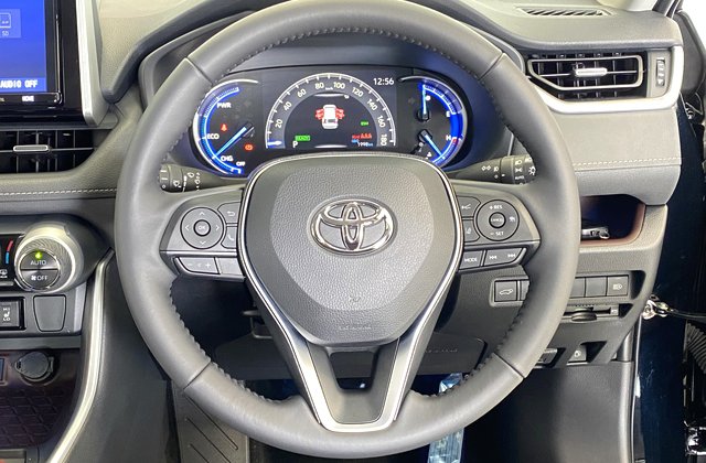 トヨタRAV4ハイブリッドG