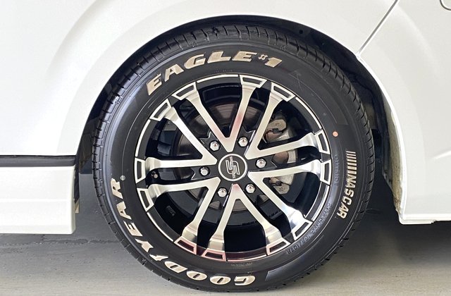 トヨタハイエースワゴン グランドキャビン ファインテックツアラー