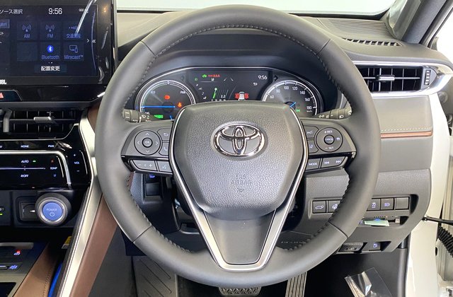 トヨタハリアーハイブリッド新車!ハイブリッドZレザーパッケージ