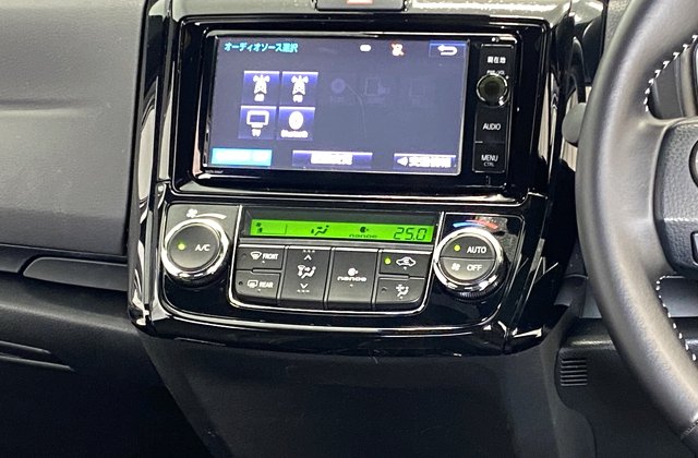 トヨタカローラフィールダーハイブリッドG ダブルバイビー