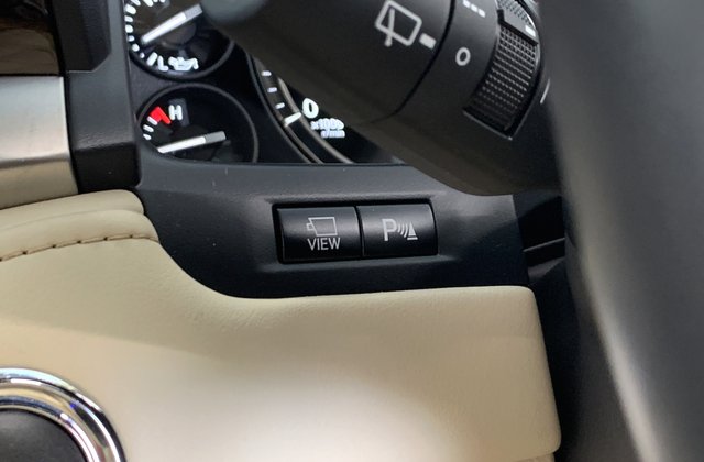 レクサスLXLX570 ベースグレード