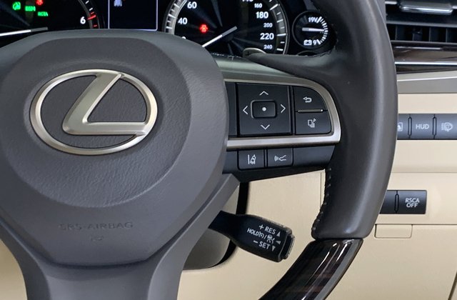 レクサスLXLX570 ベースグレード