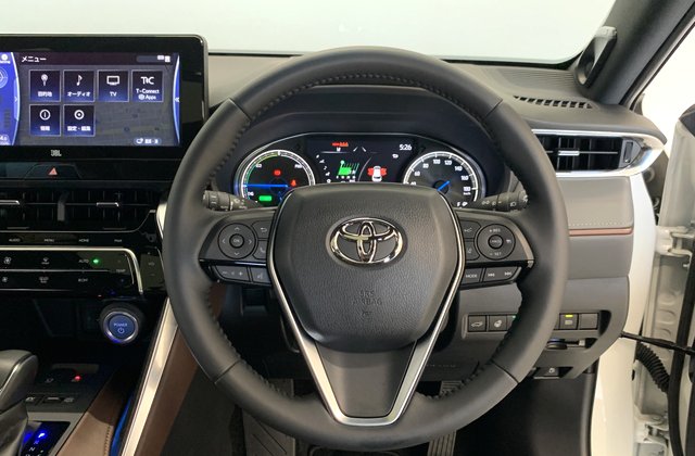 トヨタハリアーハイブリッドZ レザーパッケージ