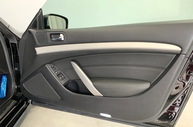 ニッサンスカイライン370GT タイプS