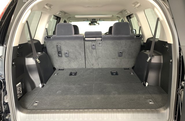 トヨタランドクルーザープラドTX