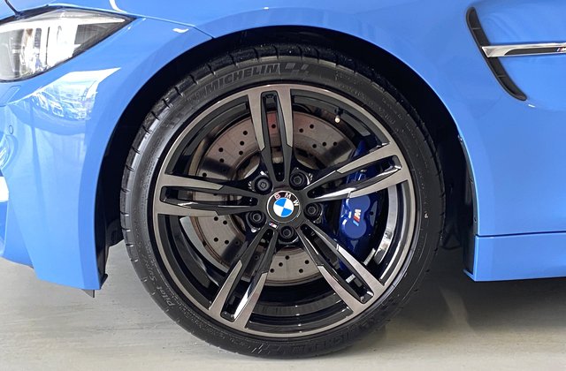 BMWM4クーペ