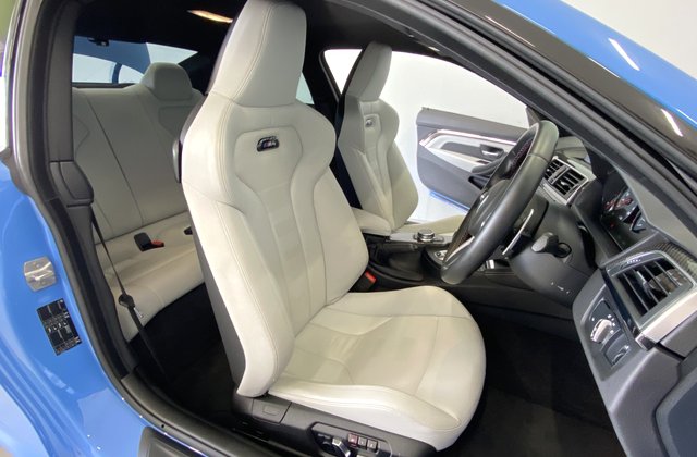 BMWM4クーペ