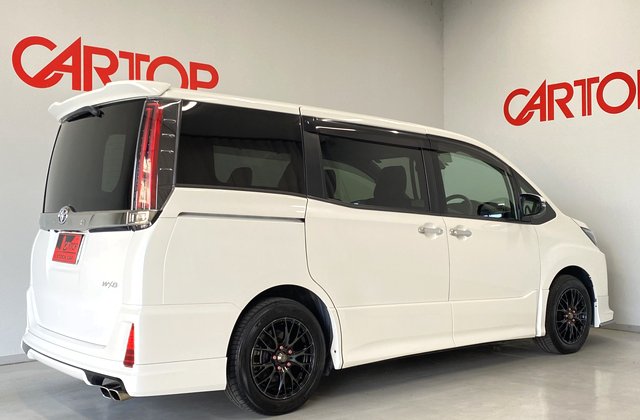 トヨタノア2.0Si W×B