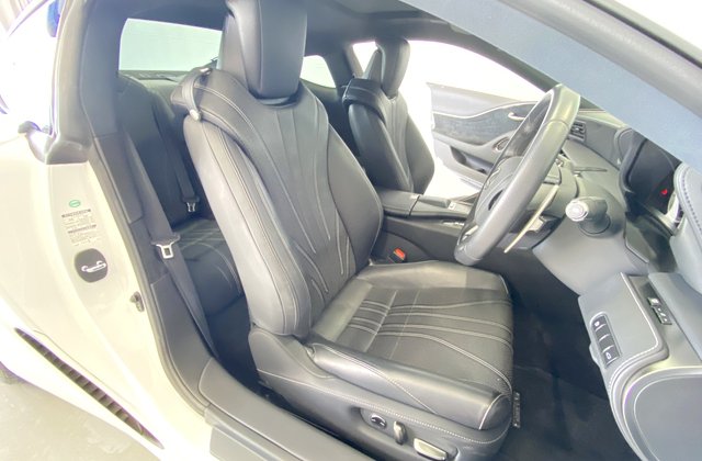 レクサスLC500 Lパッケージ