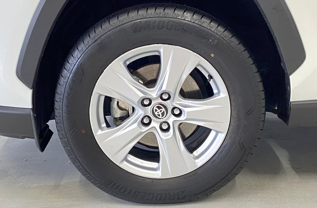 トヨタRAV4ハイブリッドX