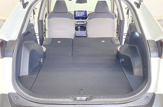 トヨタRAV4ハイブリッドX