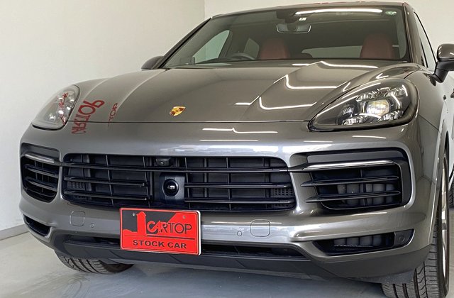 ポルシェカイエンクーペ Eハイブリッド ティプトロニックS