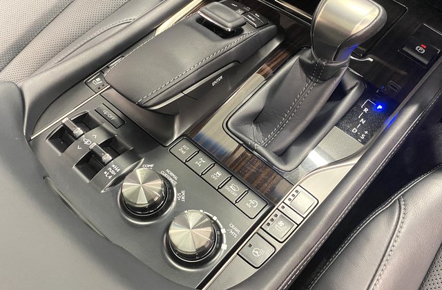レクサスLX570