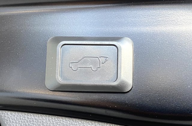 トヨタRAV4ハイブリッドG