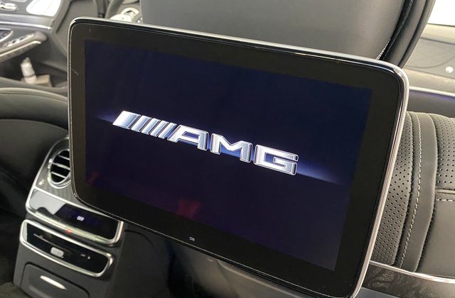 メルセデスベンツSクラスAMG S63