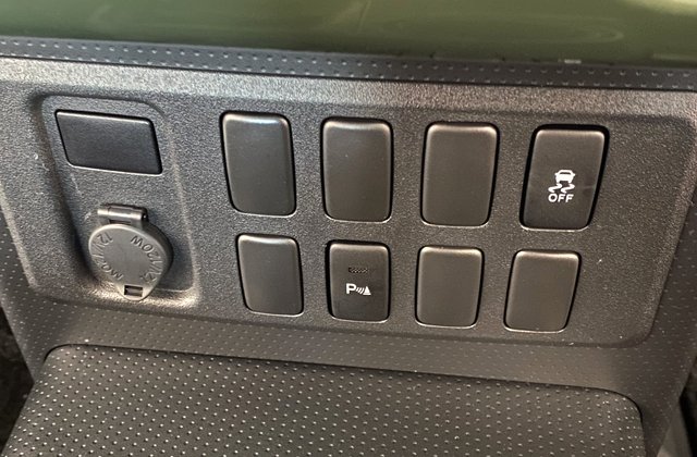 トヨタFJクルーザーベースグレード