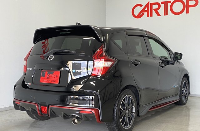 ニッサンノートeパワーNISMO S