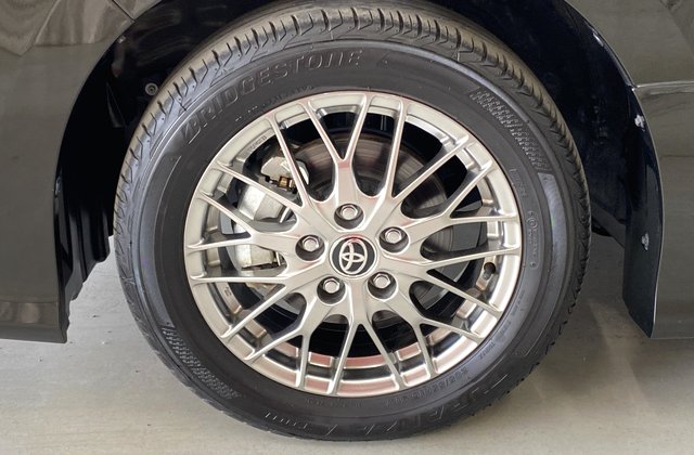 トヨタヴォクシーハイブリッド ZS