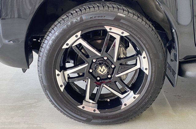 トヨタハイラックスZ