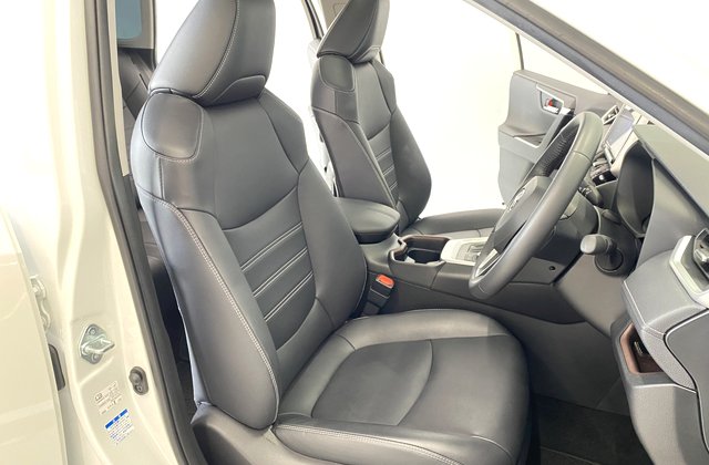 トヨタRAV4G Zパッケージ