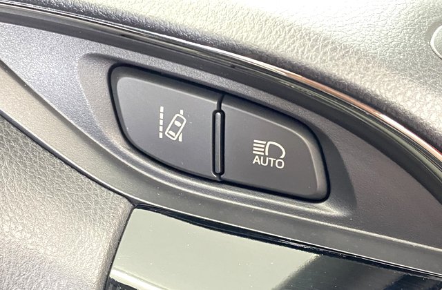 トヨタヴィッツハイブリッド U