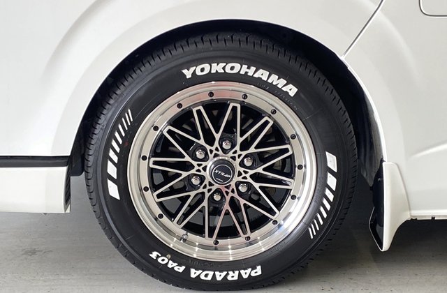 トヨタハイエーススマートキャンパー 4CS(6G)仕様
