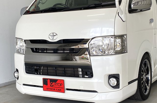 トヨタハイエースバン スーパーGL ダークプライム
