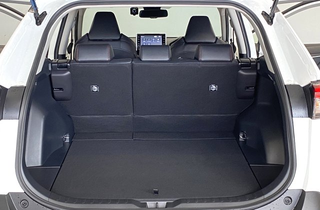 トヨタRAV4アドベンチャー オフロードパッケージ