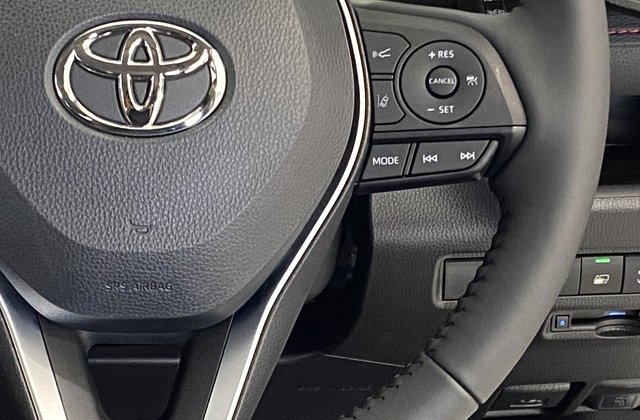 トヨタRAV4アドベンチャー オフロードパッケージ