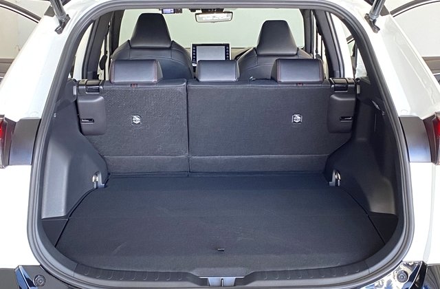 トヨタRAV4PHV ブラックトーン
